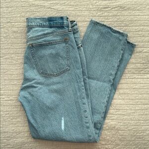 The 90s Straight Mid Rise Jean